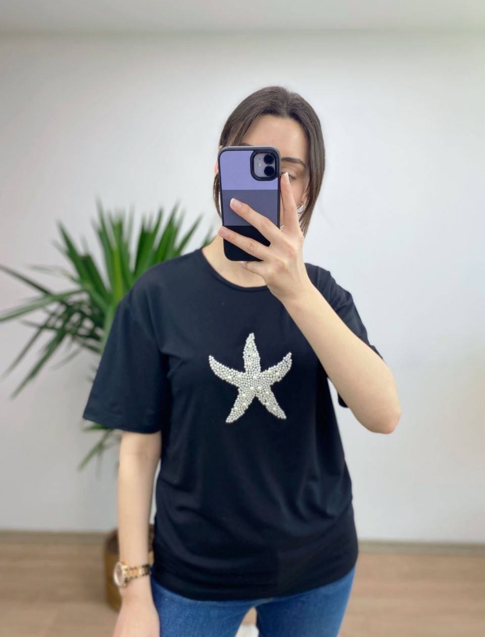 Siyah Yıldız İncili T-shirt