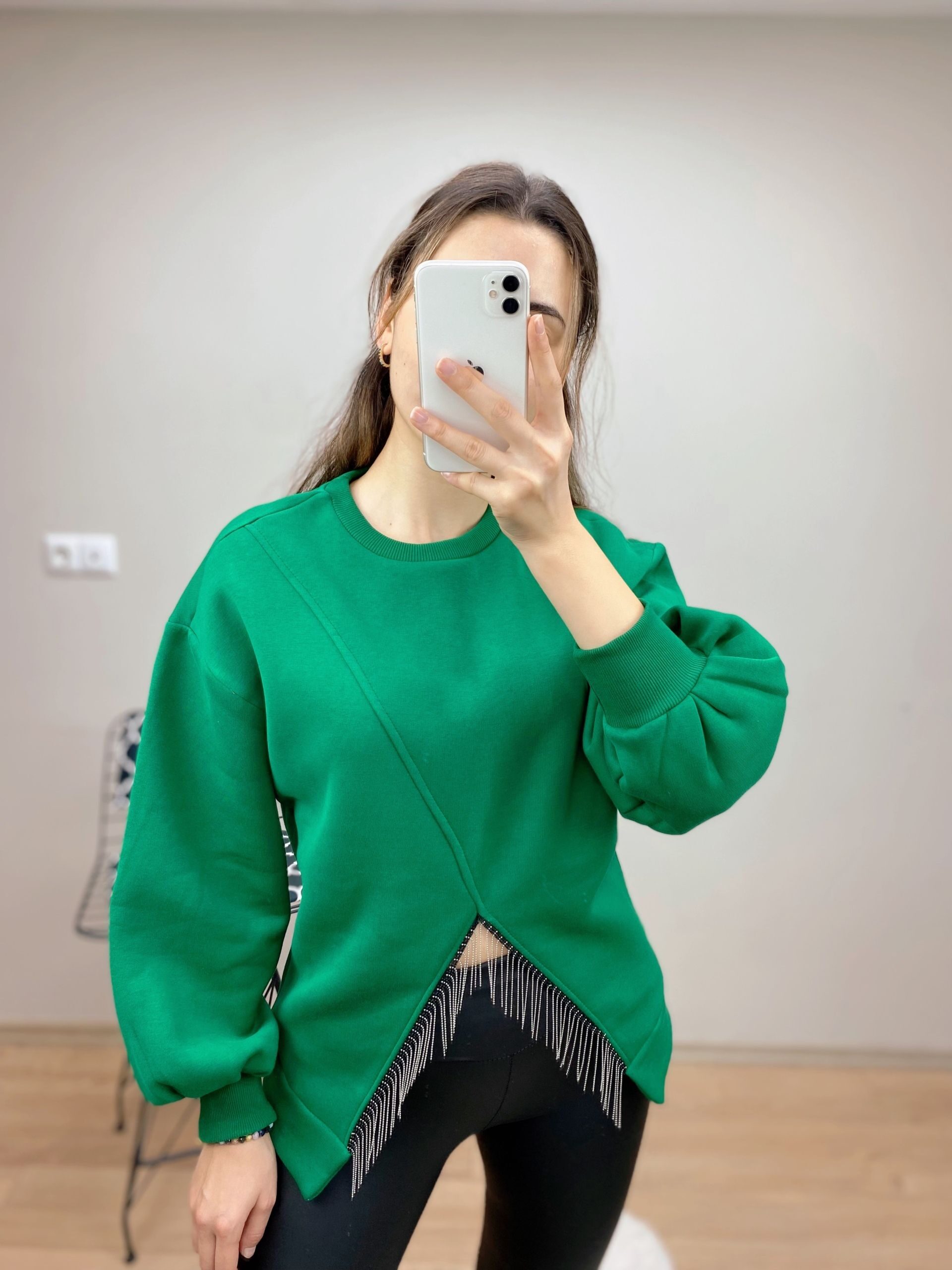 Yeşil Zincir Detay Şardonlu Sweat