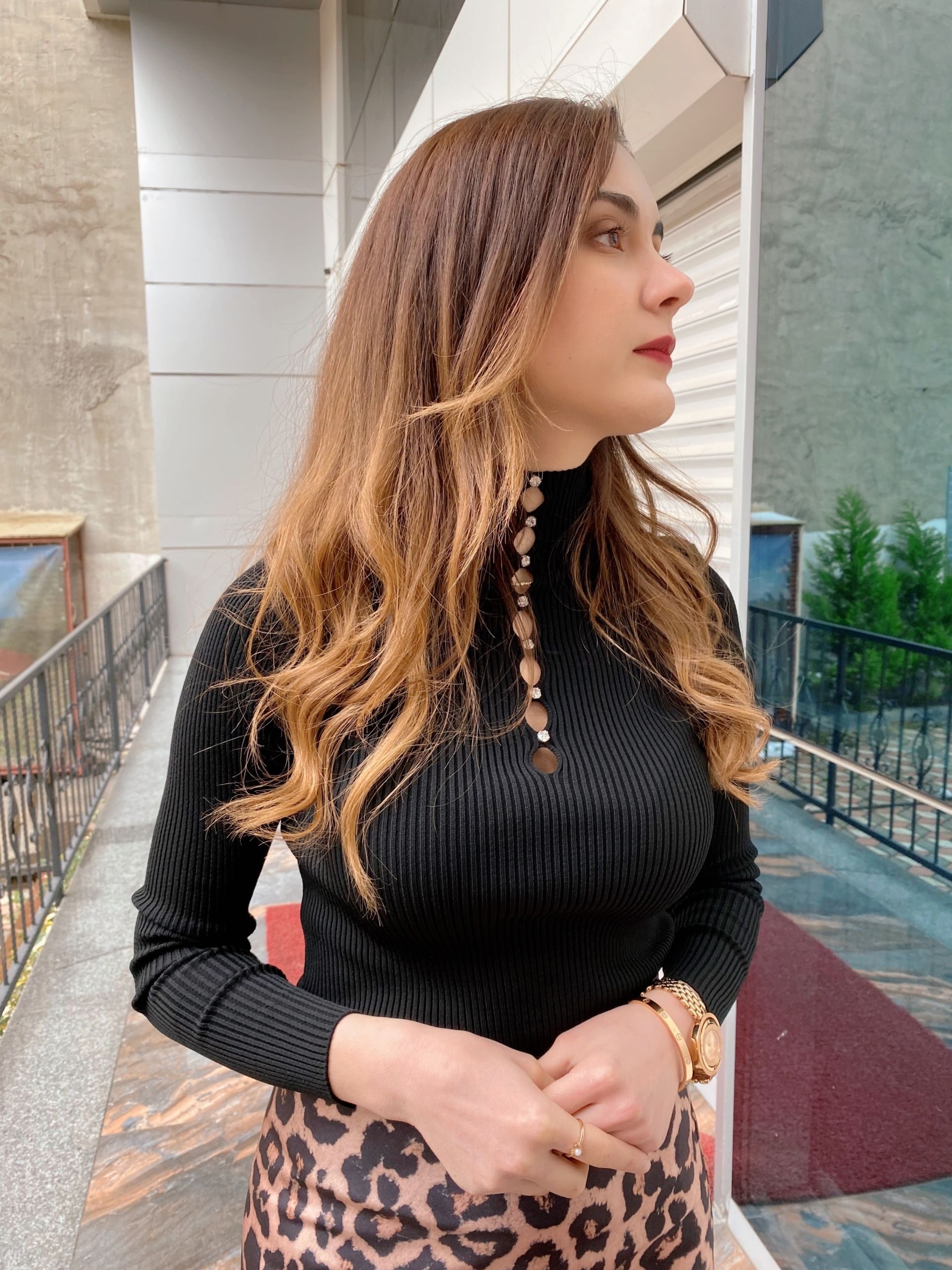Siyah Taşlı Triko Bluz - Görsel 3