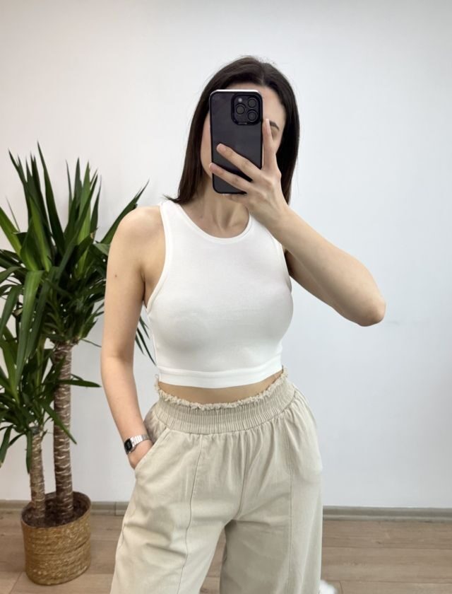 Beyaz Dilvin Halter Yaka Crop