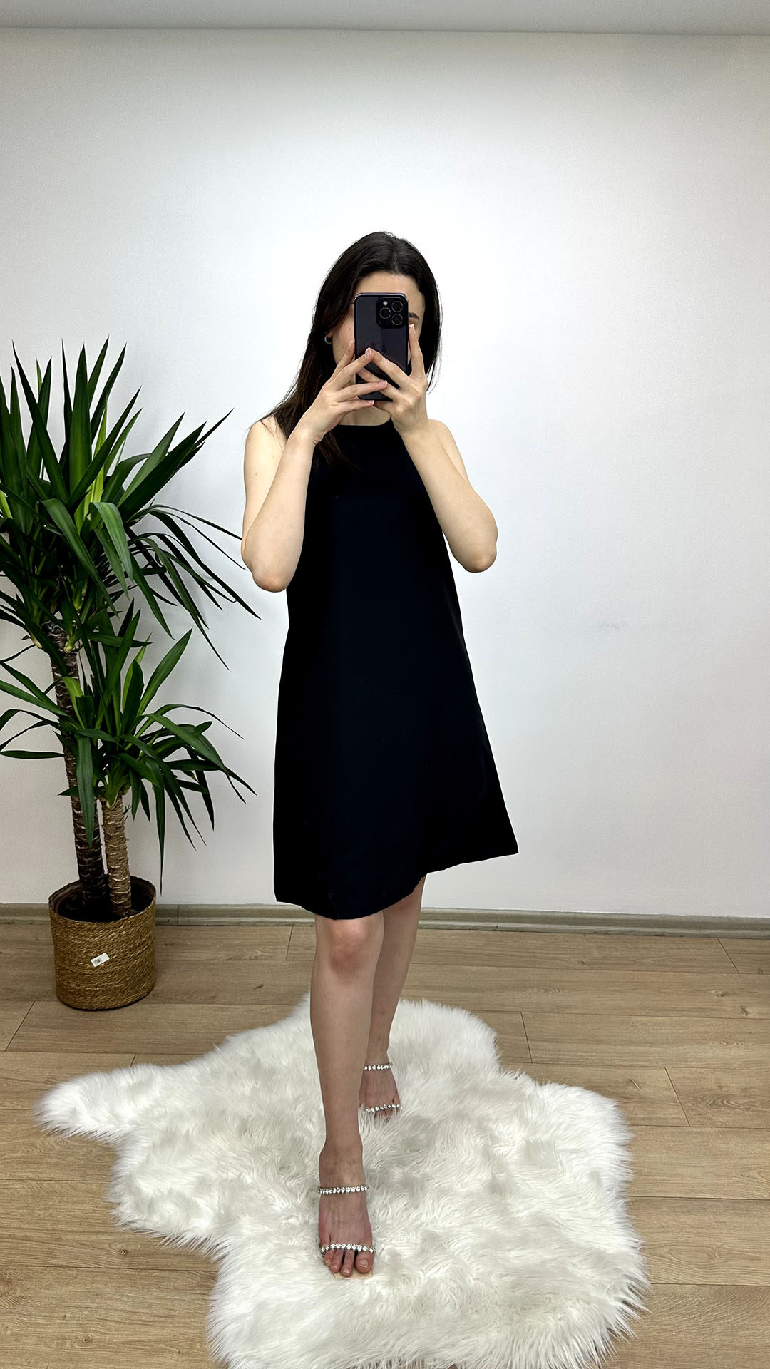 Siyah Çan Model Elbise - Görsel 2