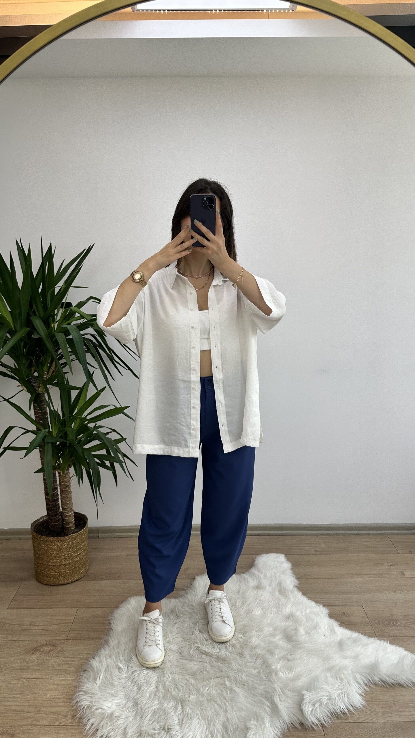 Ekru Yanları Yırtmaçlı Oversize Gömlek - Görsel 2