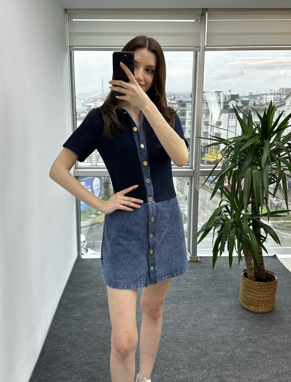 Tüvit Kumaş Detaylı Denim Elbise