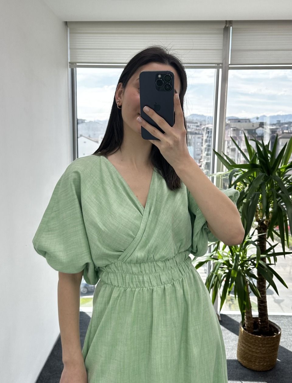 Mint Yeşili Kruvaze Keten Elbise - Görsel 3