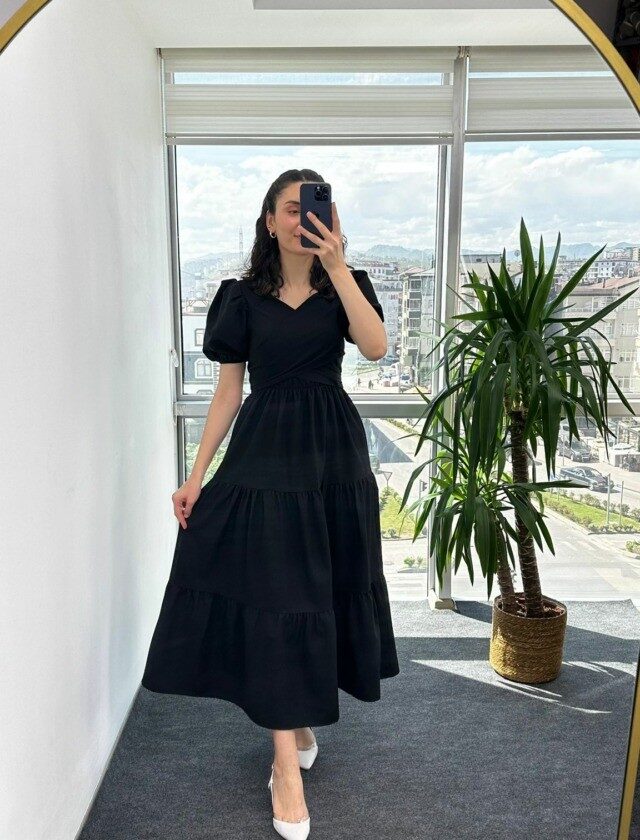 Siyah Kuşaklı Poplin Elbise